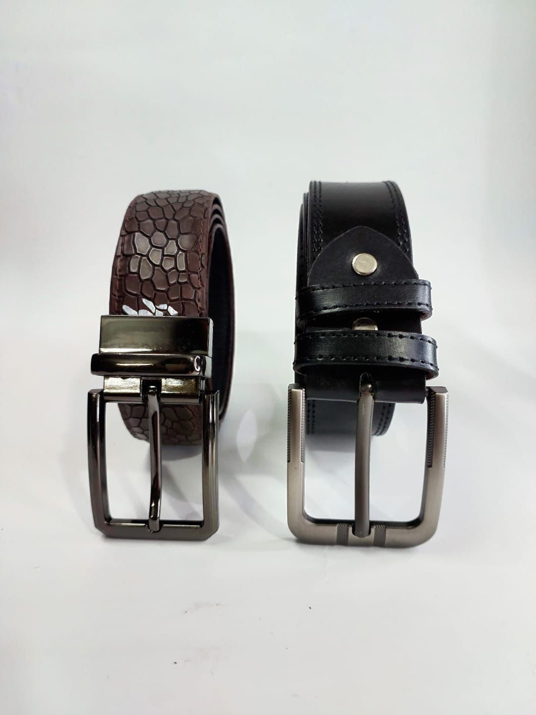 Premium Men’s Leather Belt – Durable, Stylish, and Perfect for Everyday Wear